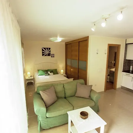 Apartamento Book Jet - Hibiscus Front