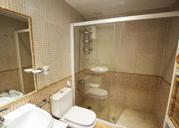 Book Jet - Hibiscus Front Apartment *